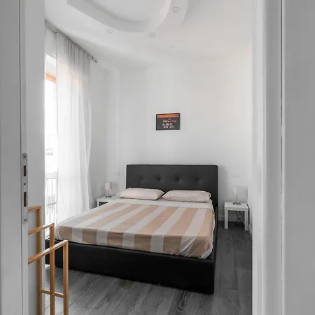 Cozy Apartment-2